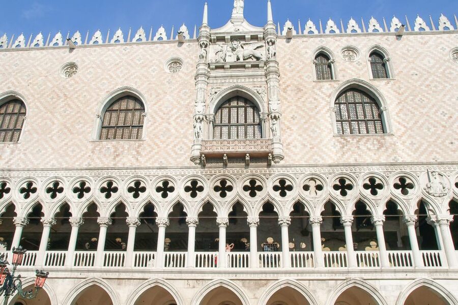 Venice: Doge's Palace Reserved Entry Ticket - The Gothic exterior and the palace’s political role