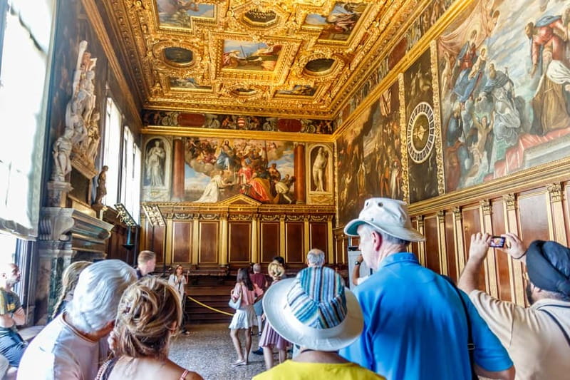 Venice: Doge's Palace, St Mark's Basilica, and Pala d'Oro - Inside the Doge’s Palace and Sala del Maggior Consiglio