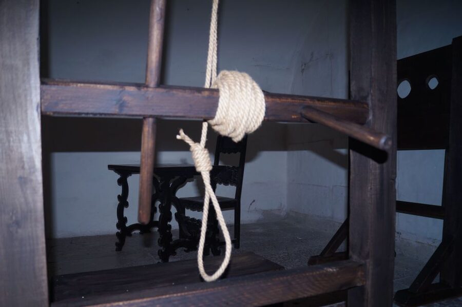 Venice: Lords of the Night Prison’s Palace Cells & Tortures - The torture rooms and devices