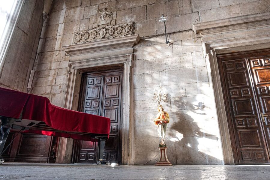 Venice: Lords of the Night Prison’s Palace Cells & Tortures - Guided tour or audio guide?