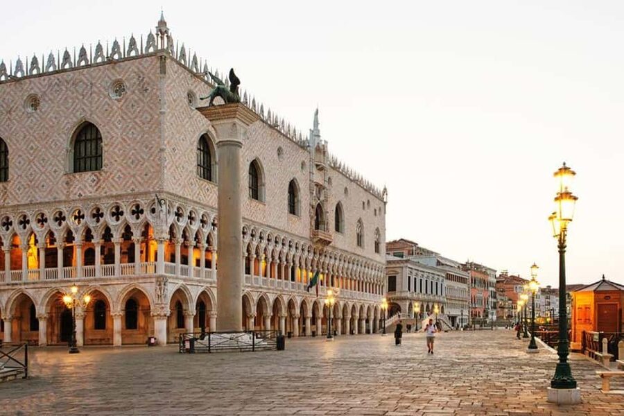 Venice: Murano and Burano Half-Day Lagoon Trip - Timing, group size, and the value of $21