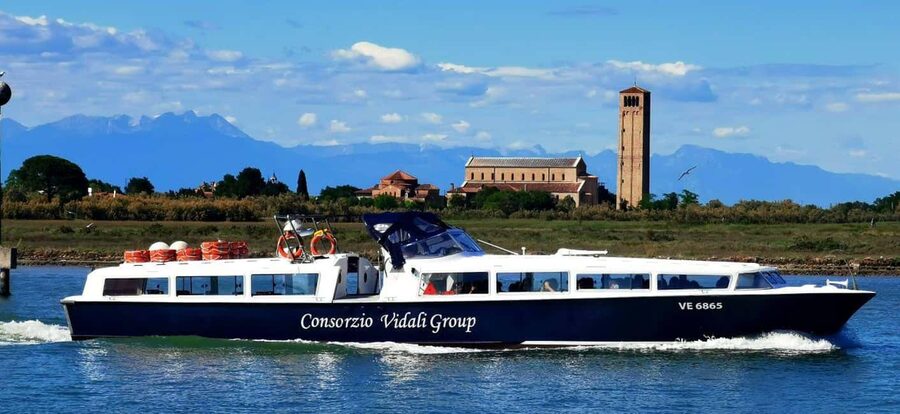 Venice: Murano and Burano Half-Day Lagoon Trip - A simple plan for making the most of it