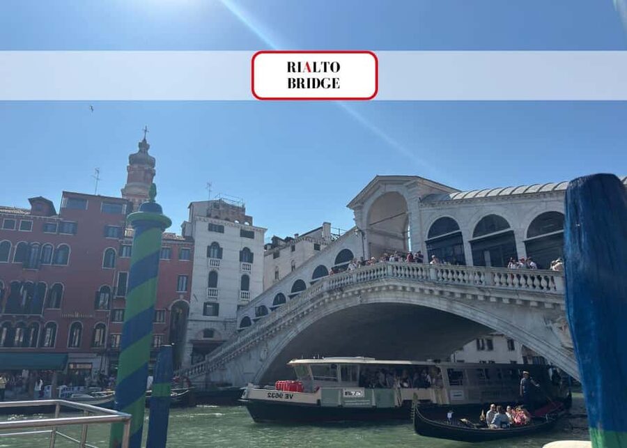 Venice: Rialto Bridge & Offbeat Unusual Venice Walking Tour - The optional gondola ride: worth adding?
