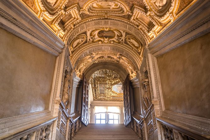 Venice's Best: Basilica, Doge's Palace, Gondola & History Gallery - Timing problems you should plan around
