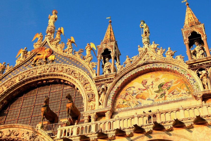 Venice: St. Mark Basilica Ticket, Audioguide+History Gallery - Finding the office beside St. Mark’s Square
