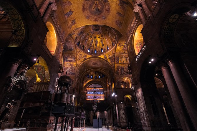 Venice: St Mark's Basilica After-Hours Tour with Optional Doge's Palace - Clothing and identification rules