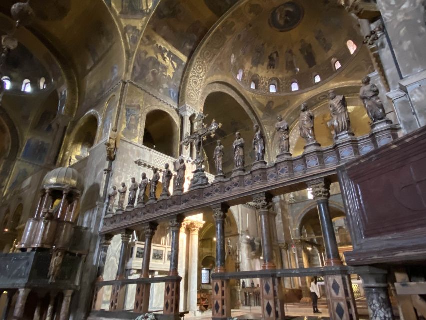 Venice: St Mark's Basilica, Doge Palace, & Bell Tower Option - The History Gallery and VR time travel