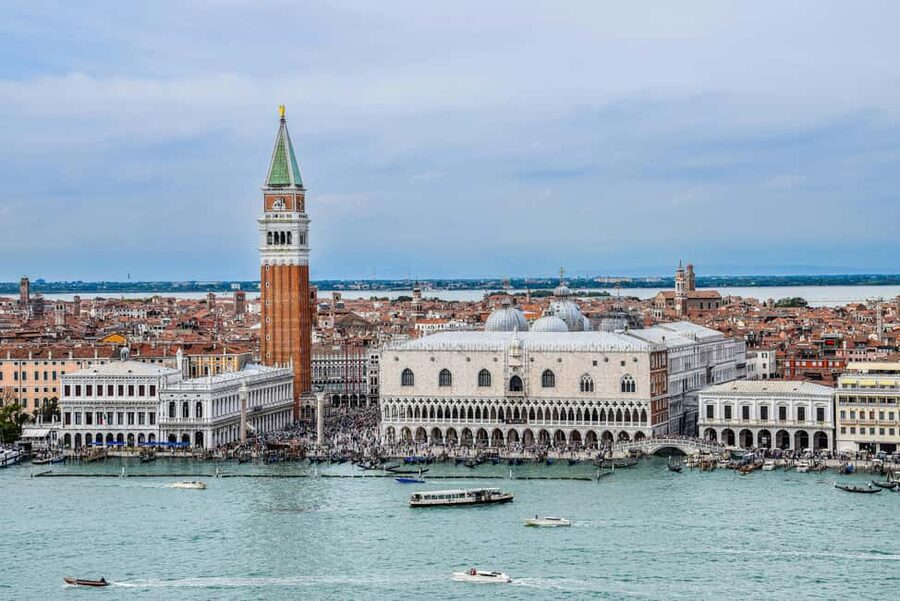 Venice: St. Mark's Basilica, Terrace, and Pala d’Oro Entry - The St. Mark’s Museum and the famous bronze horses