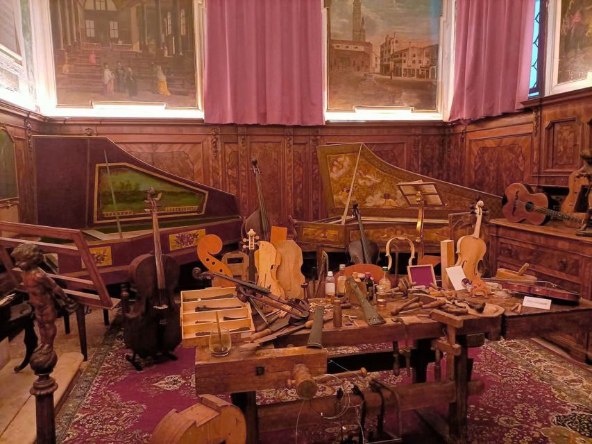 Venice: Vivaldi's Four Seasons Concert & Music Museum Visit - Why Vivaldi sounds different in Venice