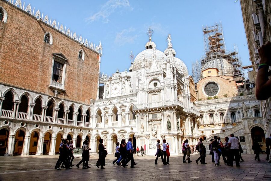 Venice: Walking tour, Doge Palace, & St. Mark's Basilica - Key points at a glance