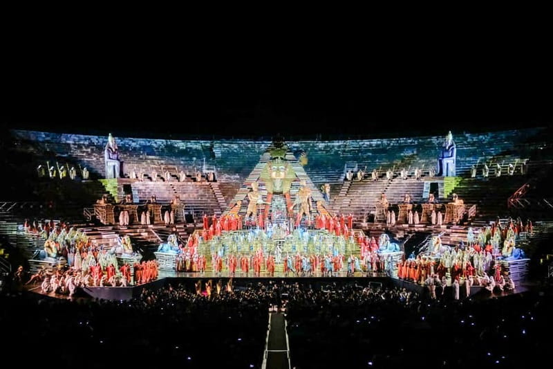 Verona: Arena di Verona Opera Ticket - Adding the Verona walking tour