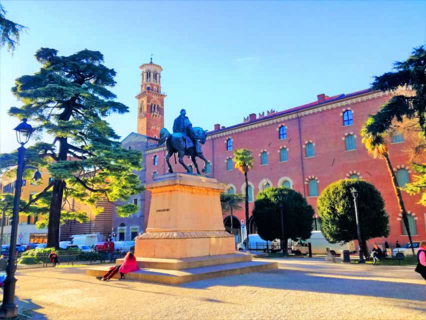Verona: History and Hidden Gems Guided Walking Tour - Key points to know before booking