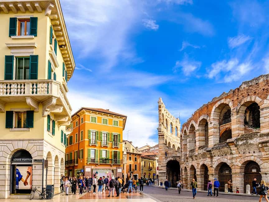 Verona: Small Group Guided Walking Tour with Arena Tickets - The five-minute cable car to Saint Peter’s Hill