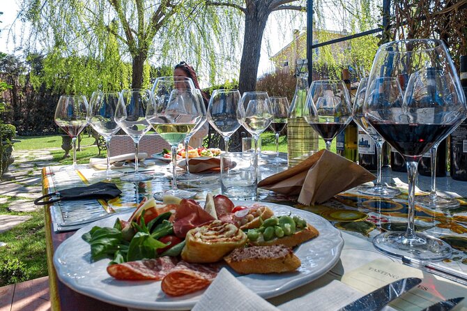 Visit Best Wineries in Tuscany - Wine Tasting & Tour - Who will enjoy this tasting most?